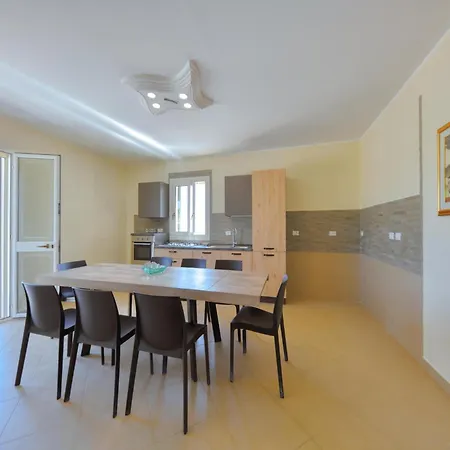 8-person With Private Pool In Casa vacanze *