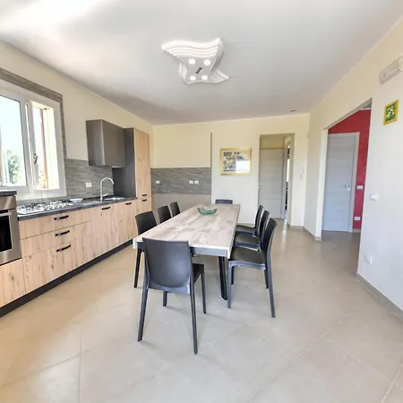 Сasa de vacaciones 8-person With Private Pool In *