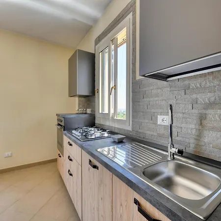8-person With Private Pool In Casa vacanze