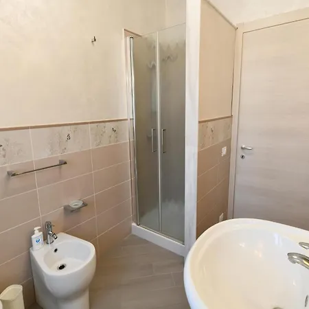 8-person With Private Pool In *